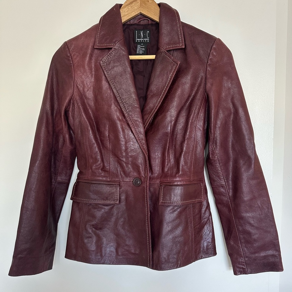 INC Vintage 90s/00s Leather Jacket Womens Size 2P Blazer Maroon Purple